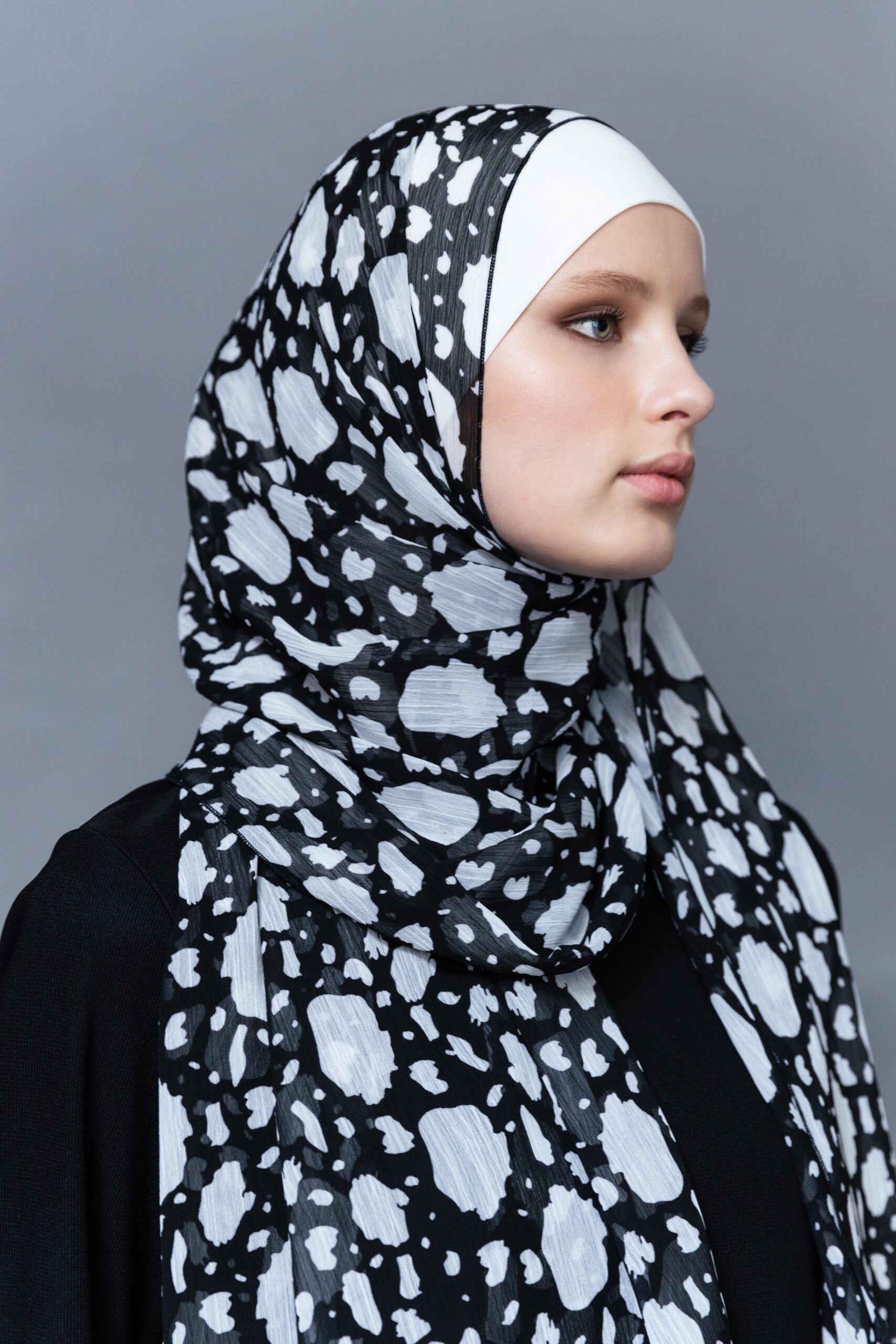 Crepe Hijab Scarf Marble Print Right Side Black White